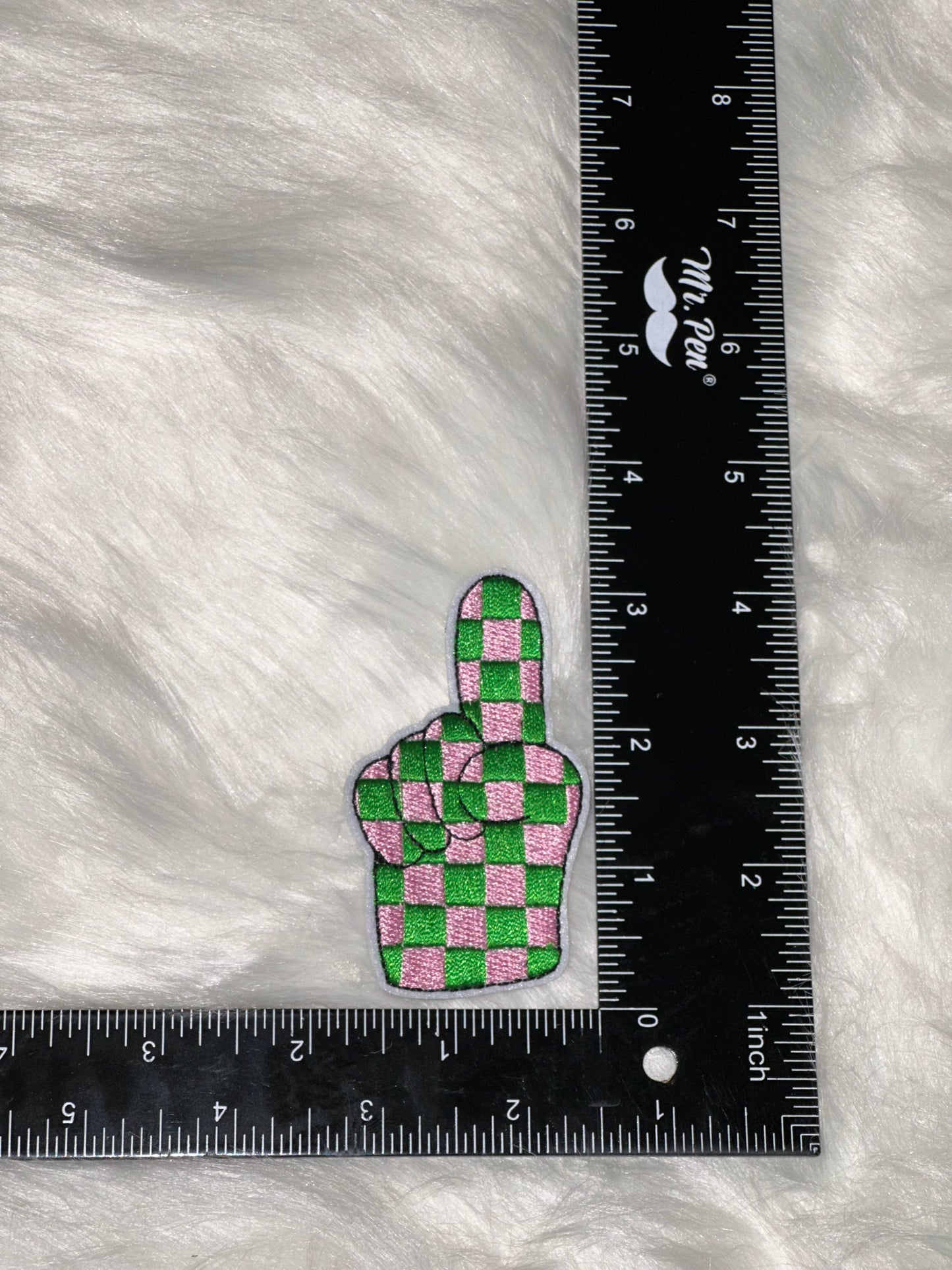 3” Checkered #1 Fan Hand
