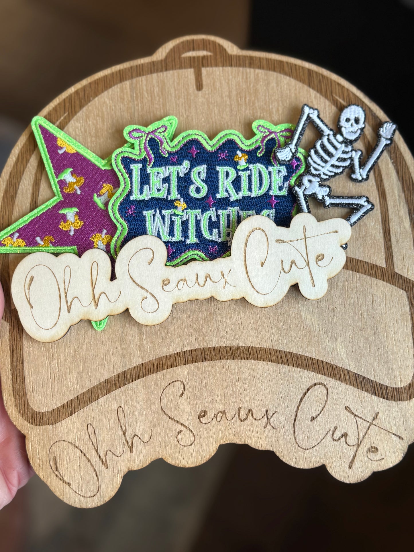 2.5” Glow Dancing Skeleton