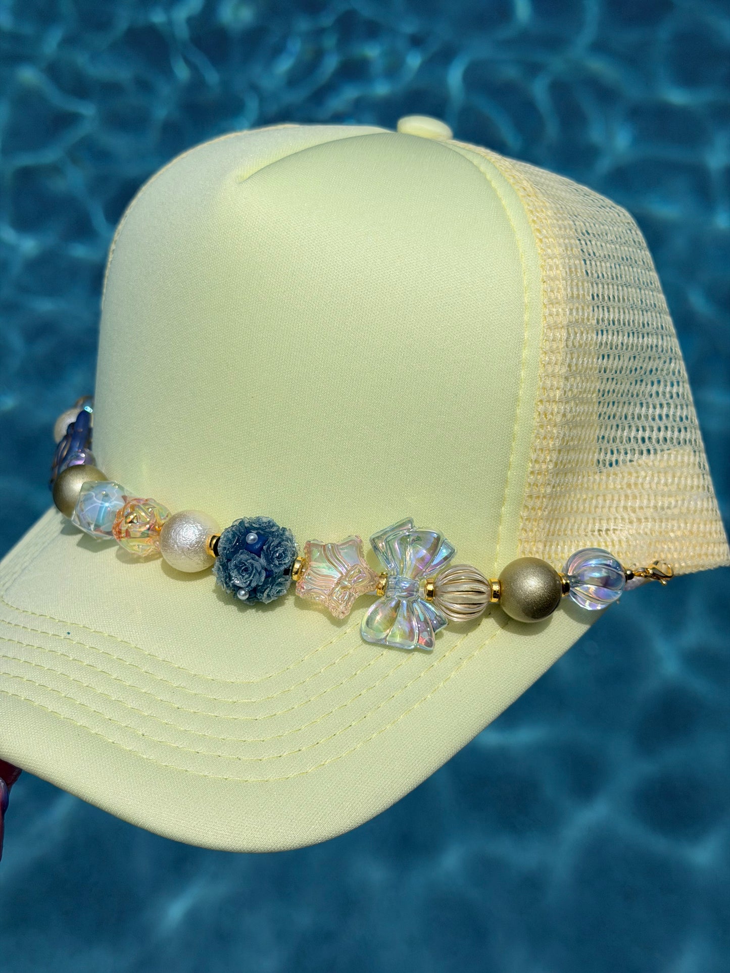9” Blue Rose Hat Chain
