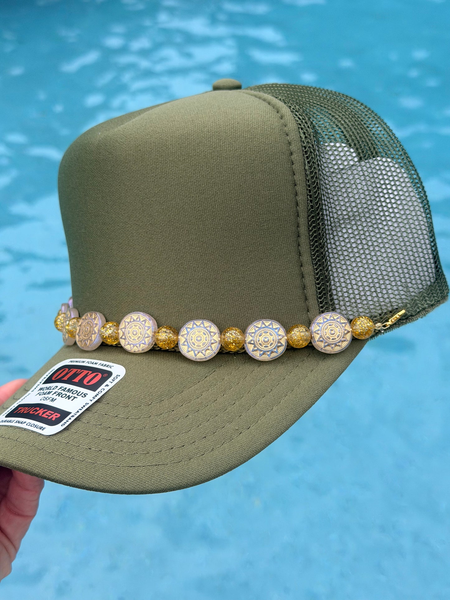 9” Goddess Hat Chain