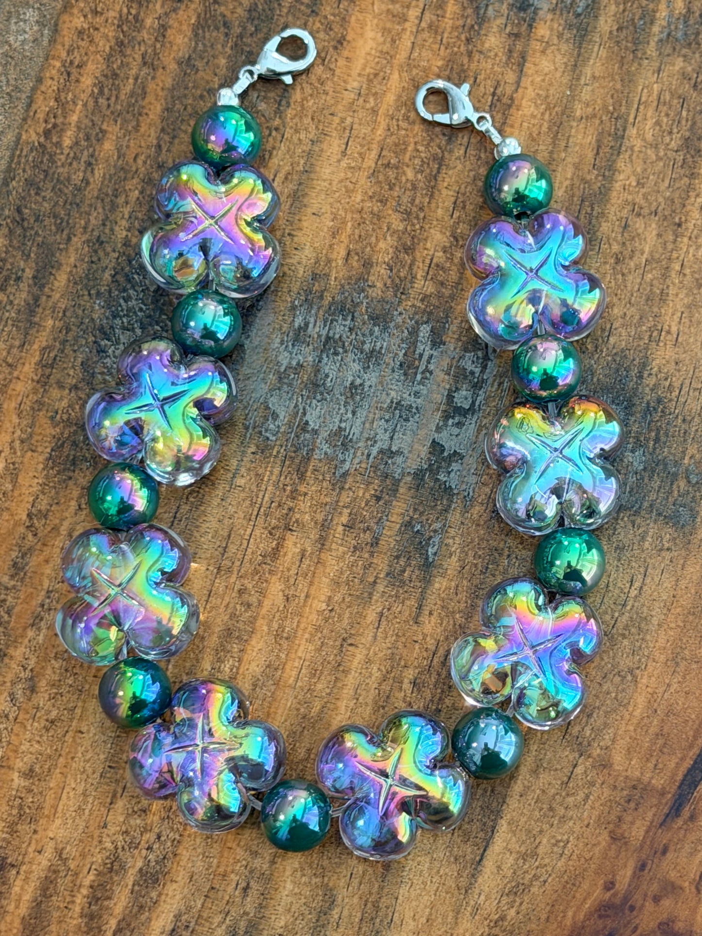 9” Mrs. Lucky Hat Chain