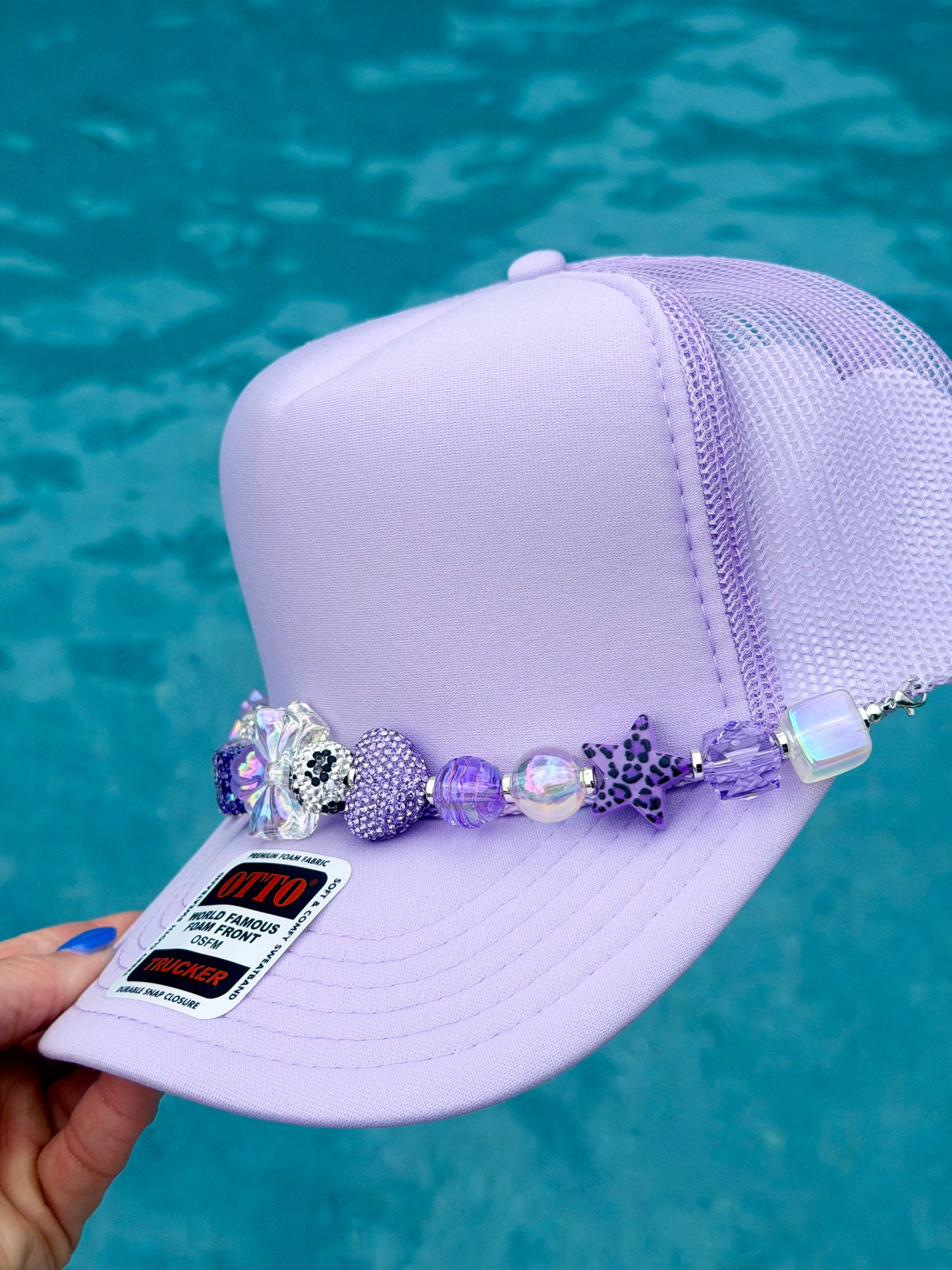 9” Bling Queen Hat Chain