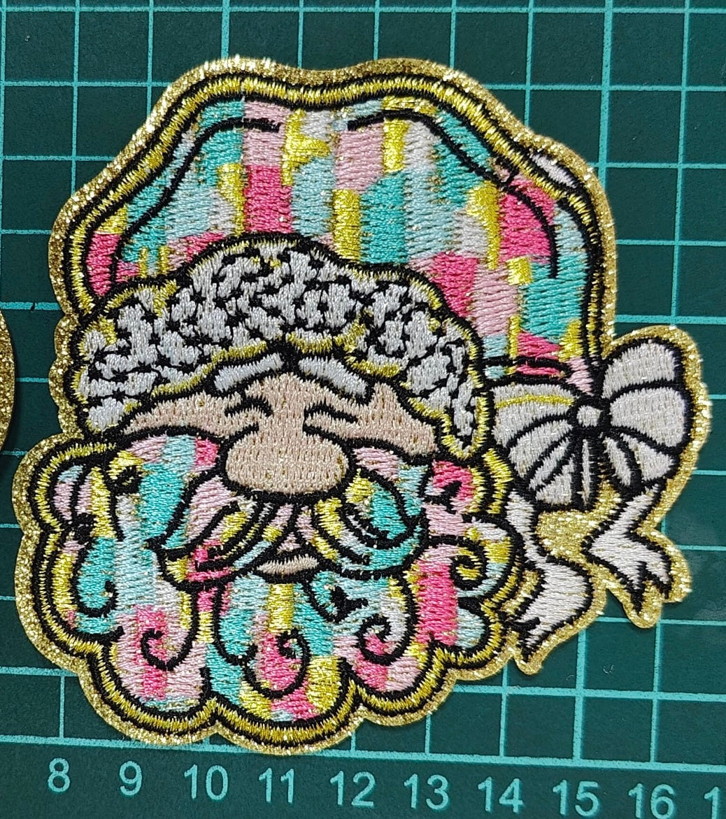3.5” Happy Santa Head