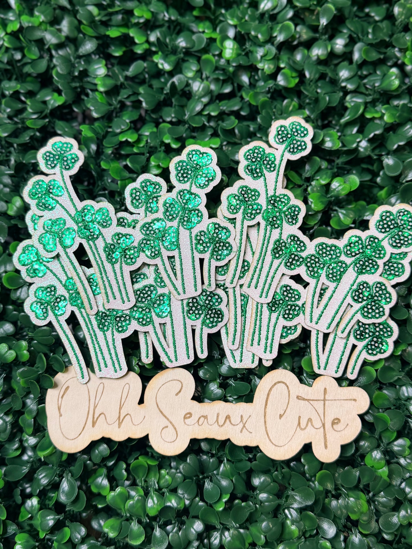 4” Sequin Clover Cluster