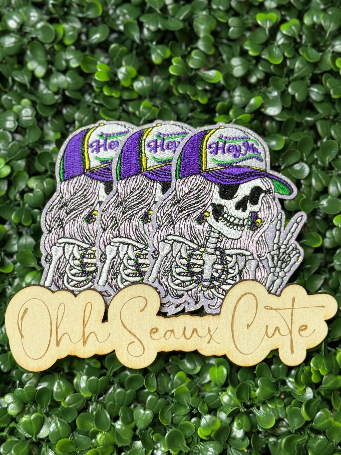 3.5” Skelly Mardi Gras Babe (OSC Copyright)