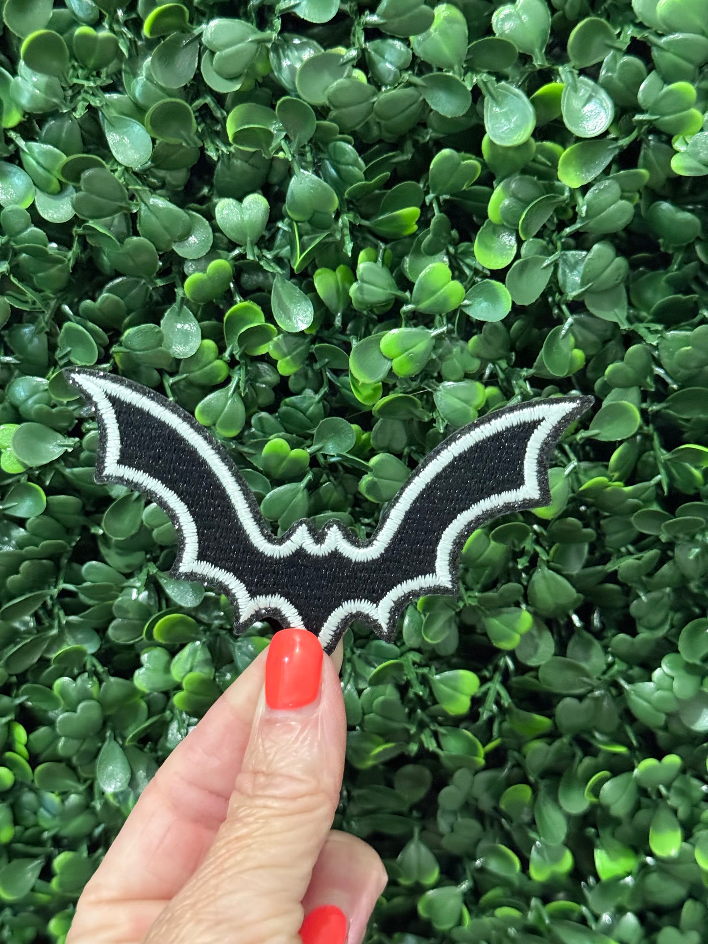 2.5” Glow Glitter Bat