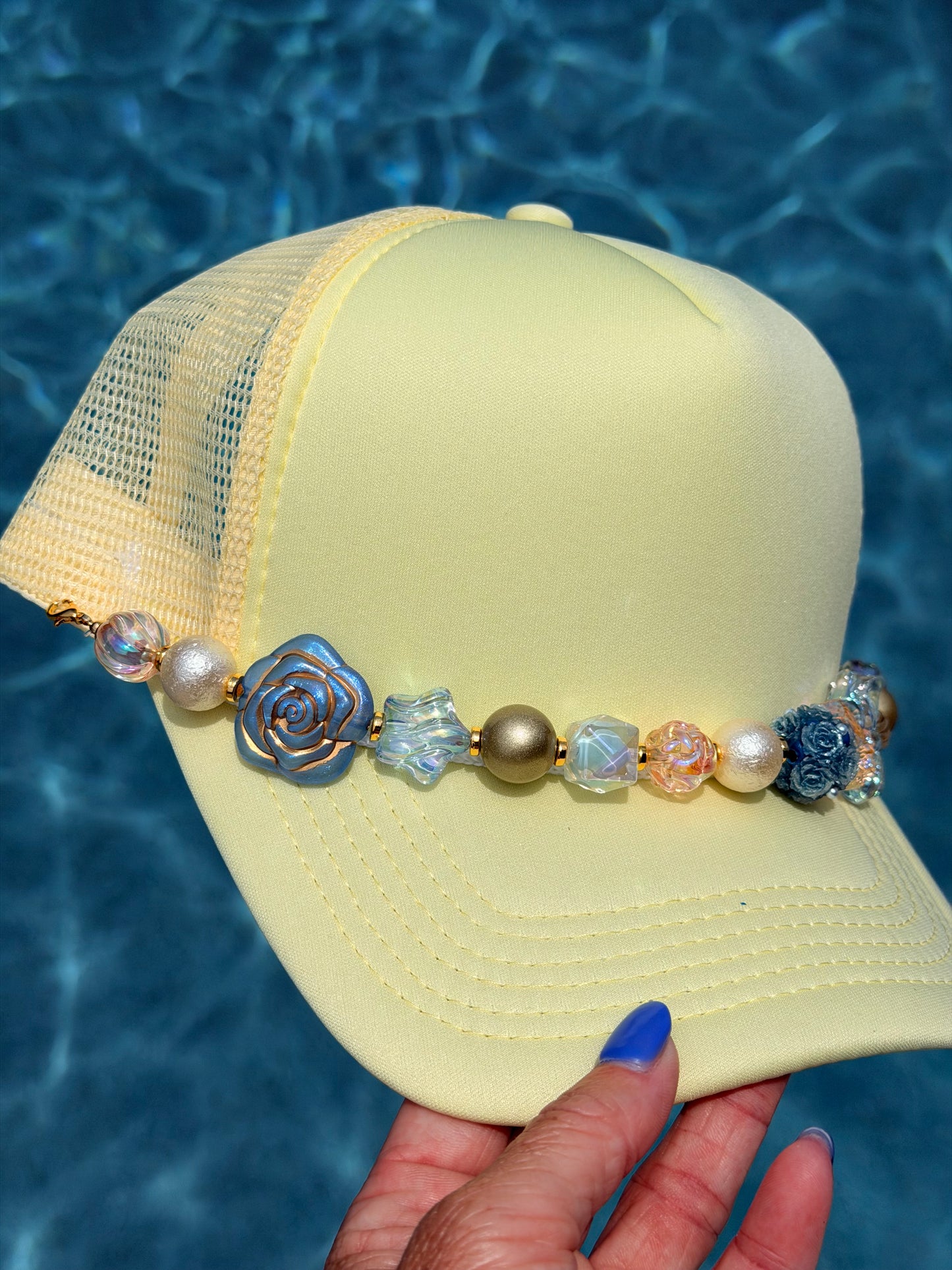 9” Blue Rose Hat Chain
