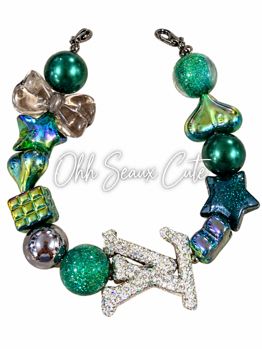 9” L V Green 2 Hat Chain