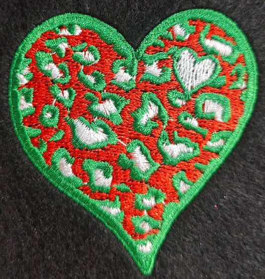 2.5” Christmas Leopard Heart