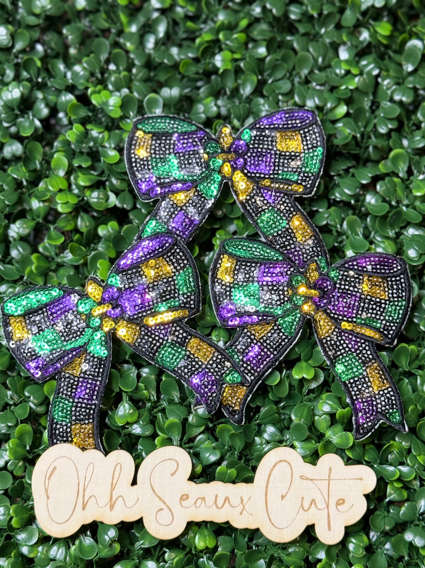 4” Mardi Gras Sequin Bow