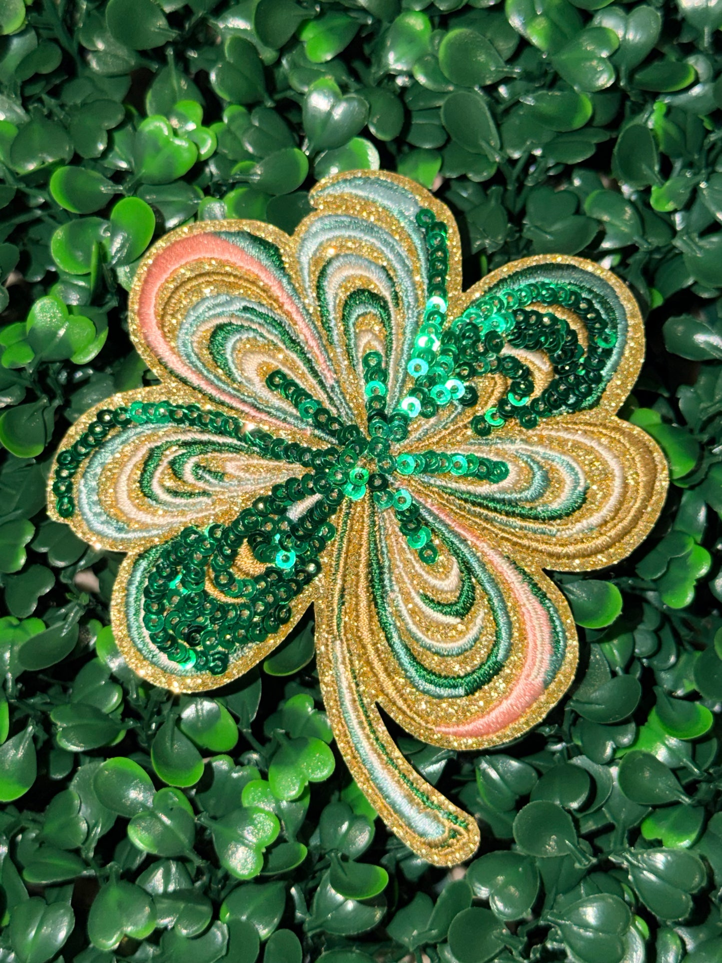 3.5” Sequin Clover