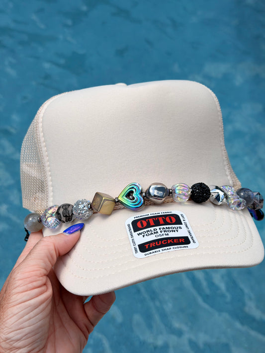 9” Black Illusion Hat Chain