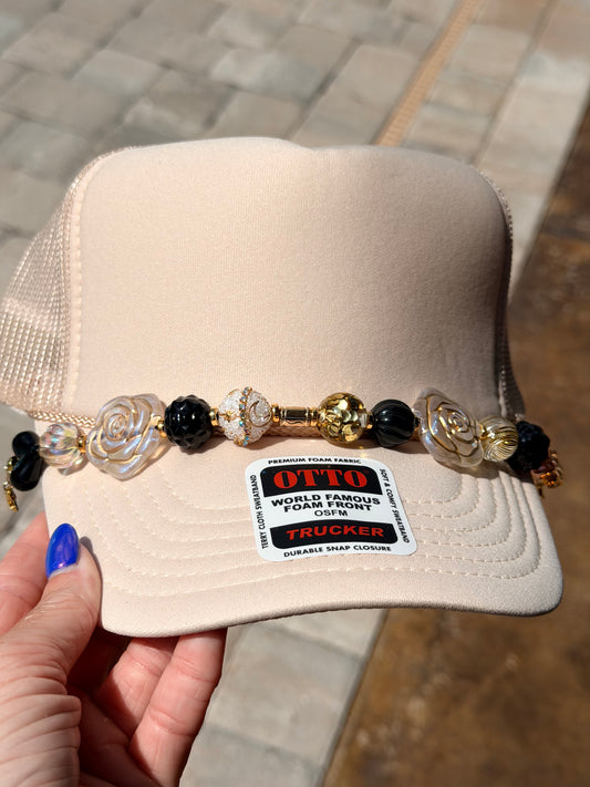 9” Black/Gold Hat Chain