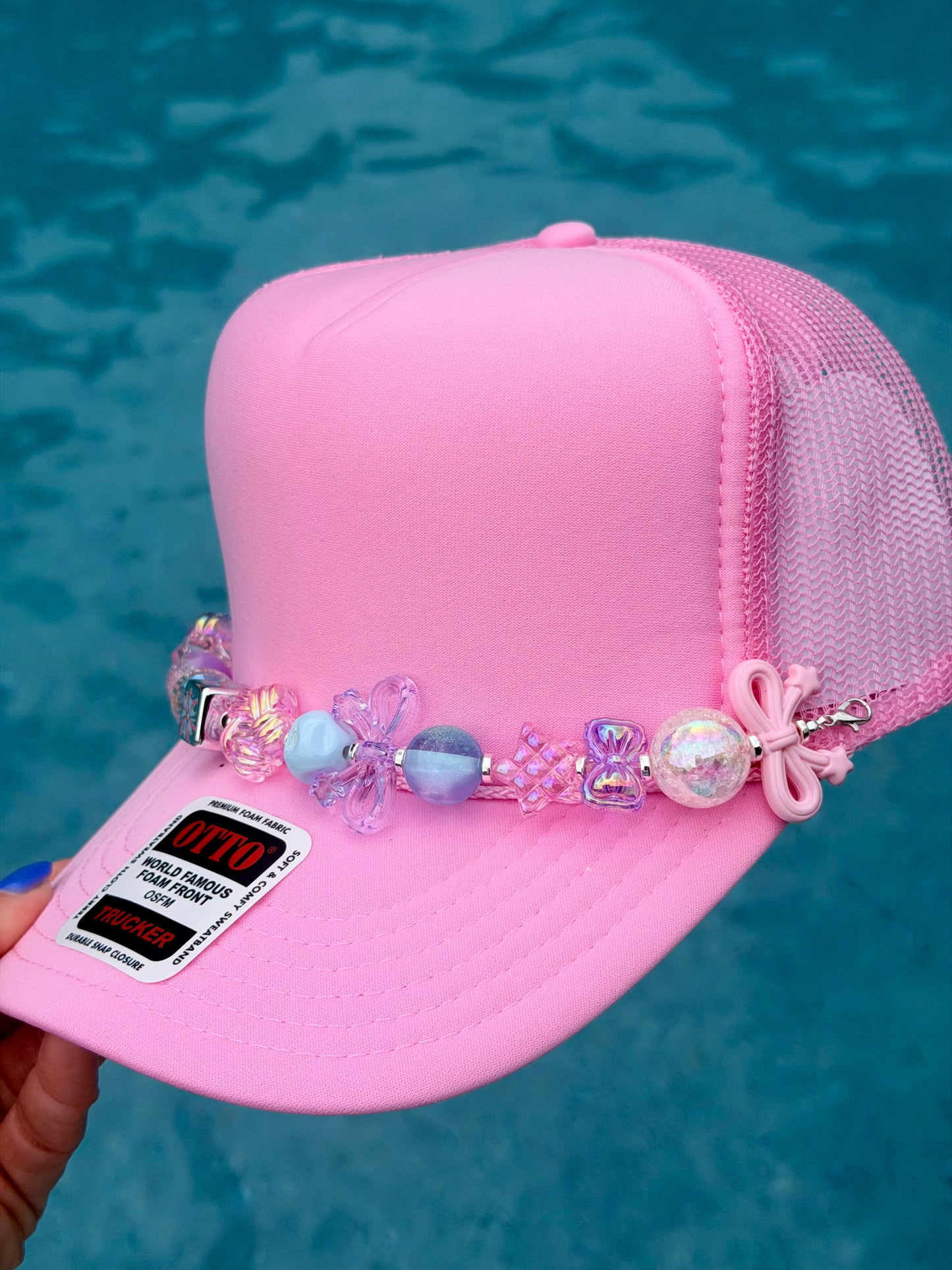 9” Firecracker Pop Hat Chain