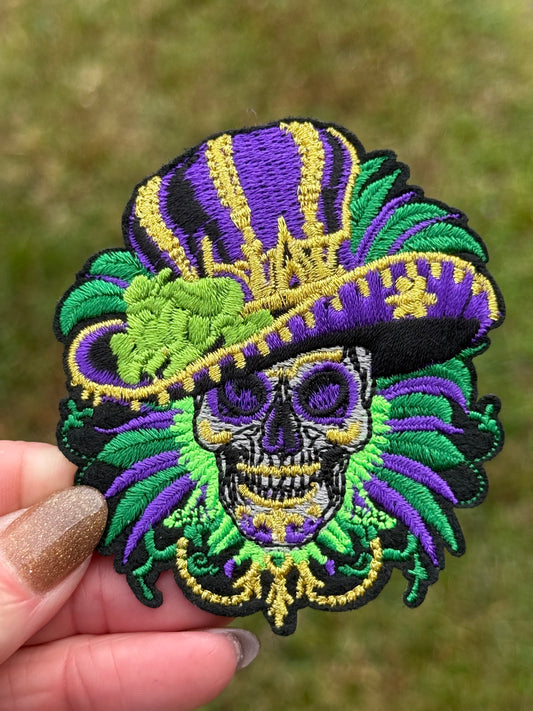2.75” Mardi Gras Feathered Skeleton Head