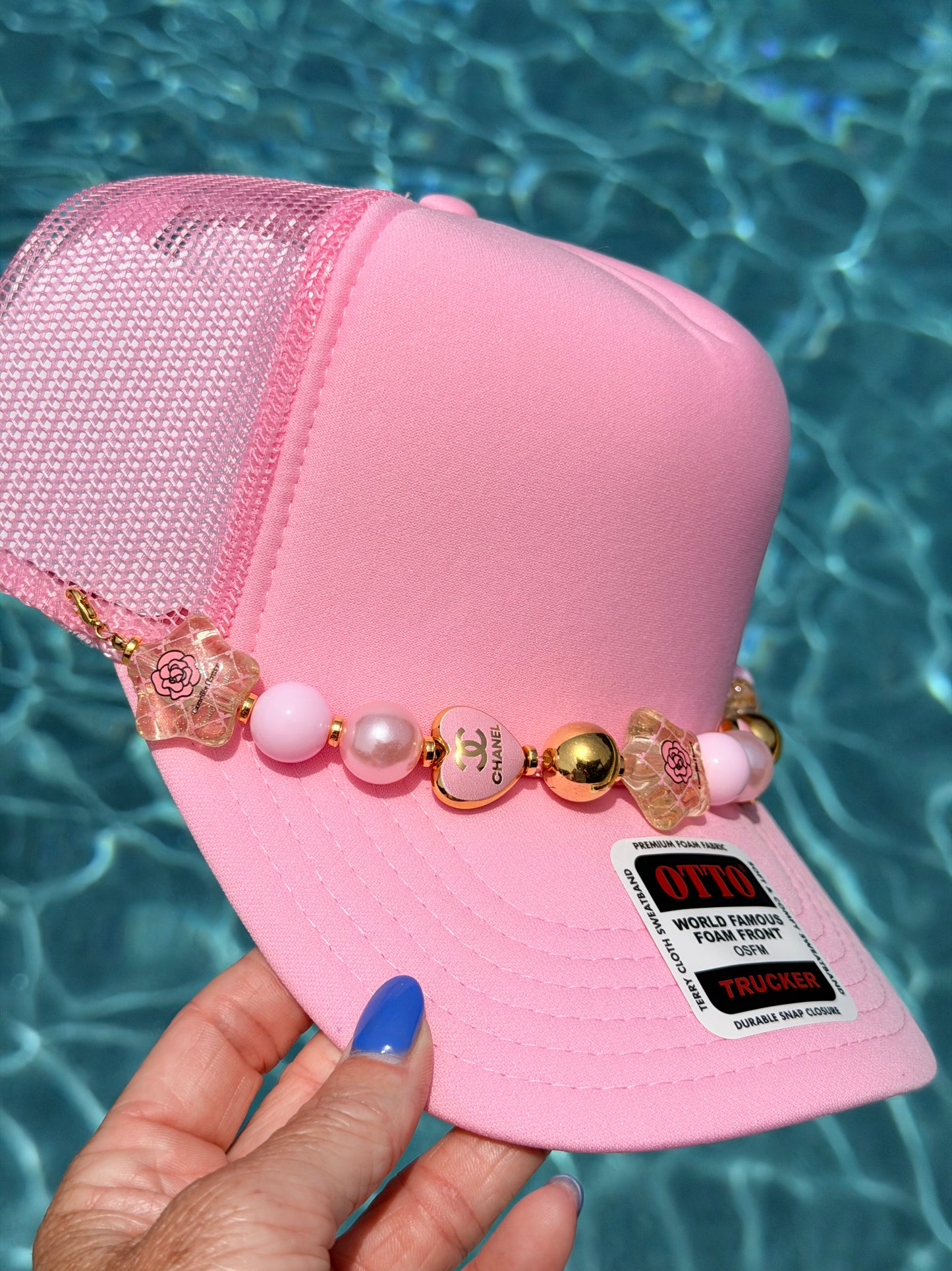 9” Pink CC Hat Chain