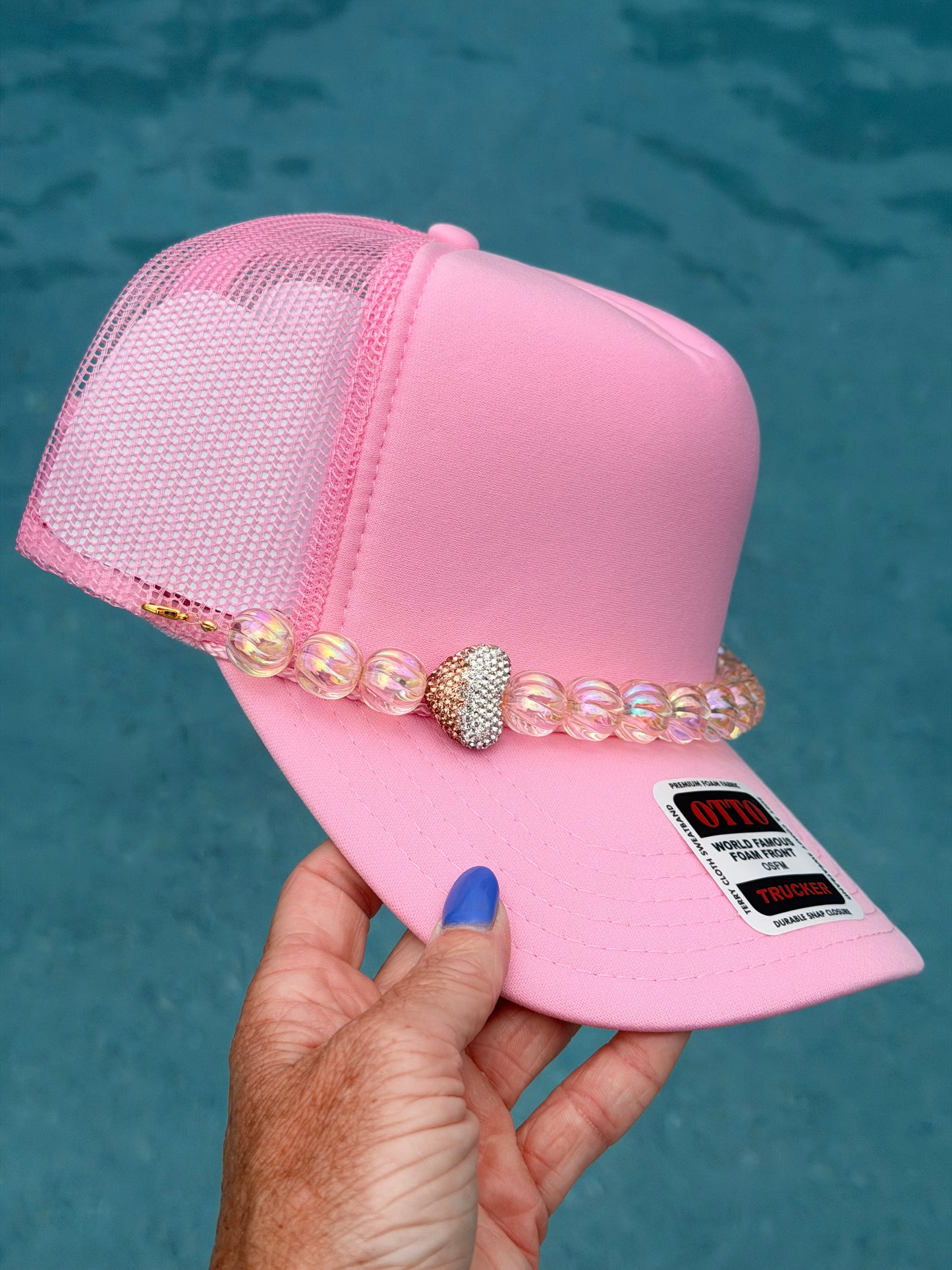 9” Sparkle Heart Hat Chain