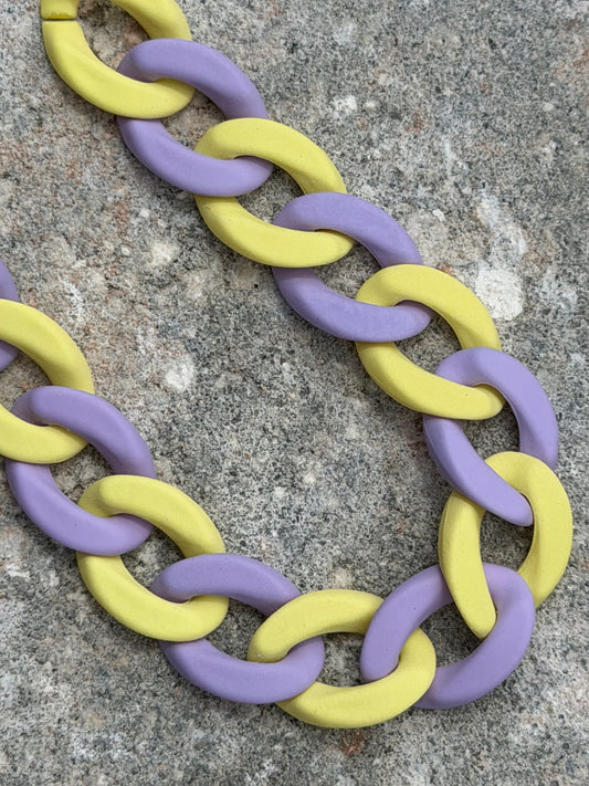 9” LSU Lavender/Yellow Hat Chain