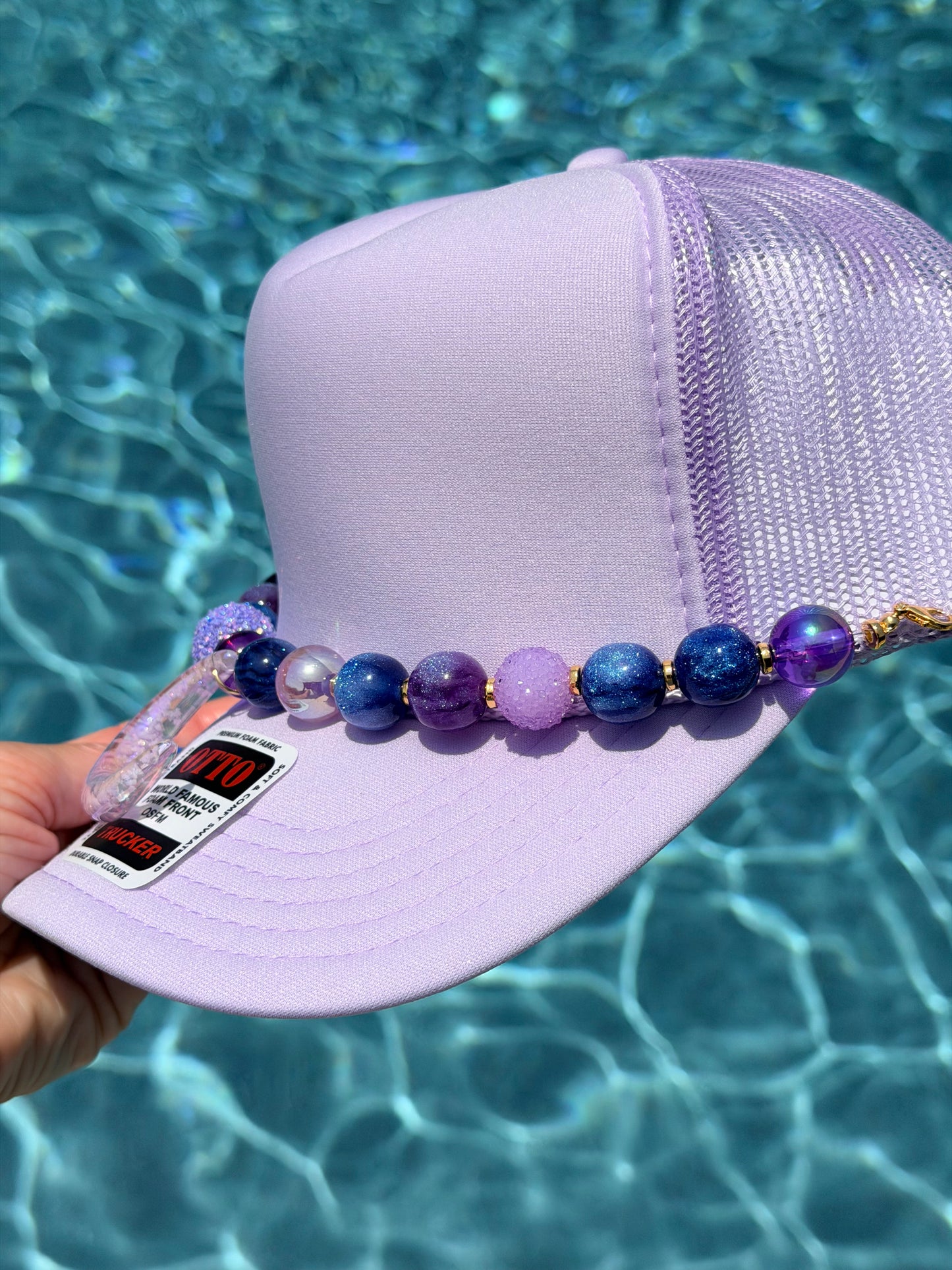 9” Moonlight Madness Hat Chain