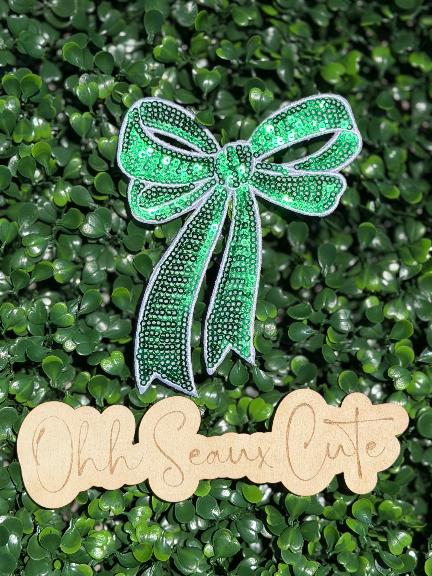 5.5” Green Sequin Bow