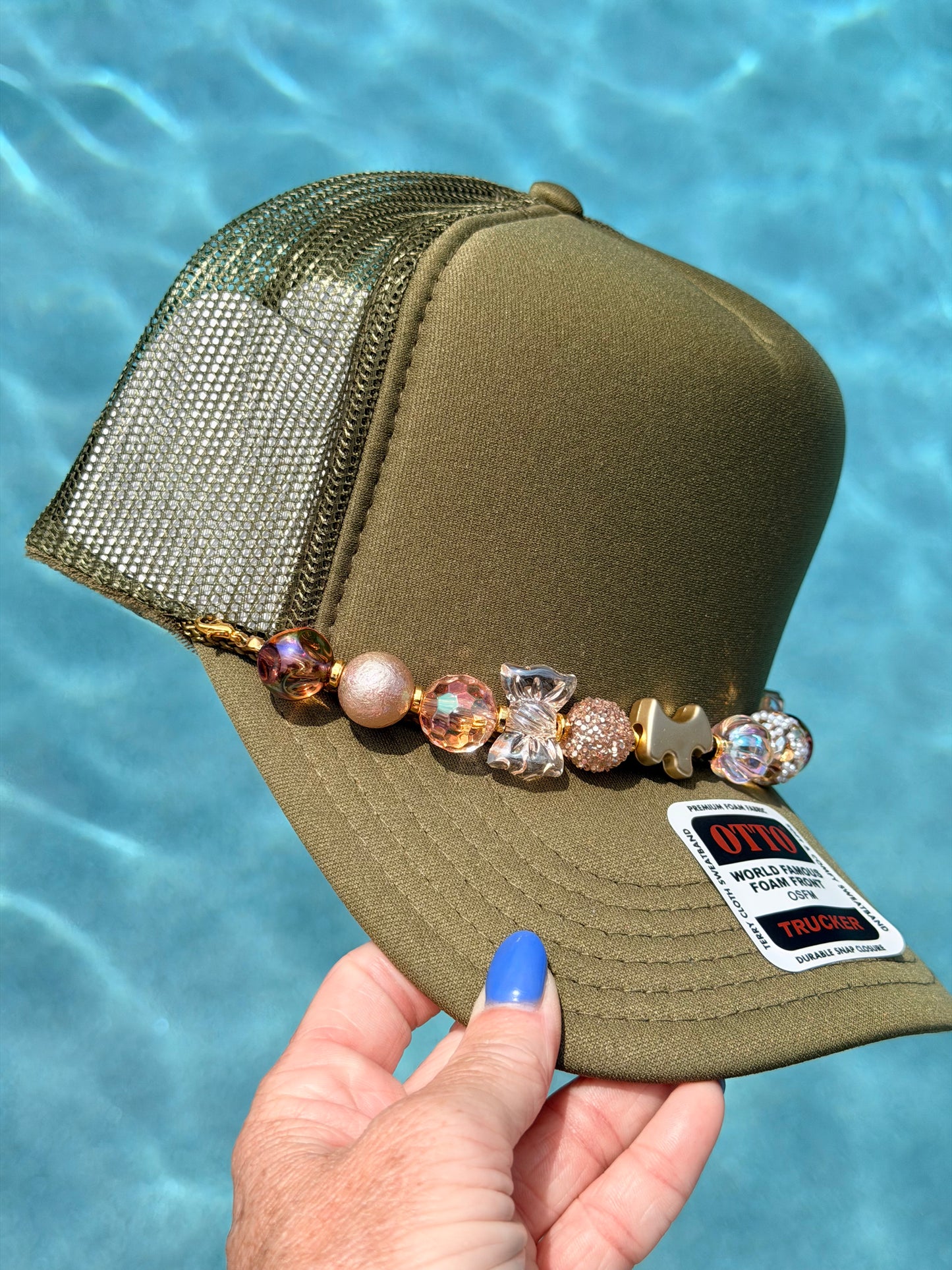 9” Champagne & Pearls Hat Chain