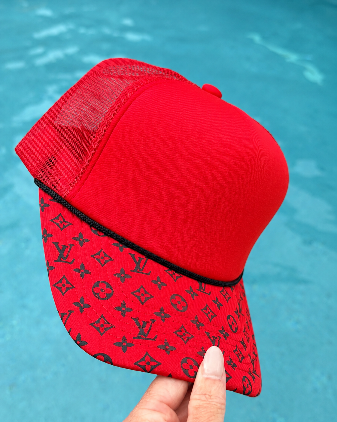 Custom Trucker Hat-Red L  V