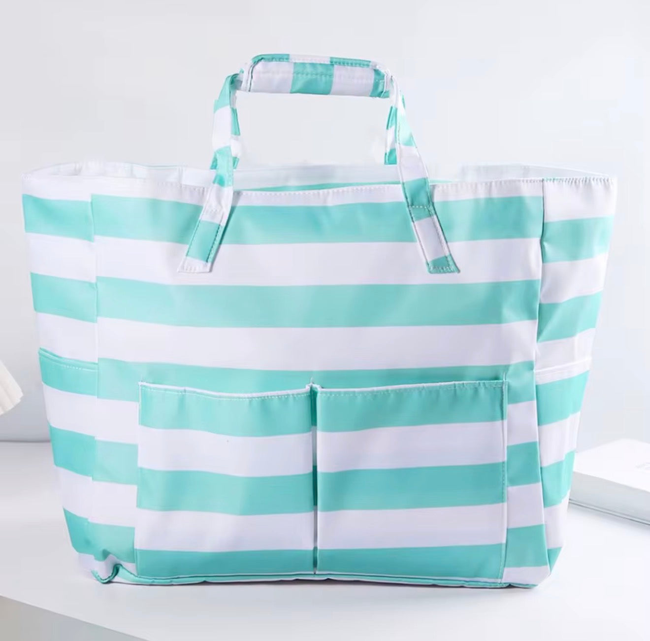 Pocket Beach Tote