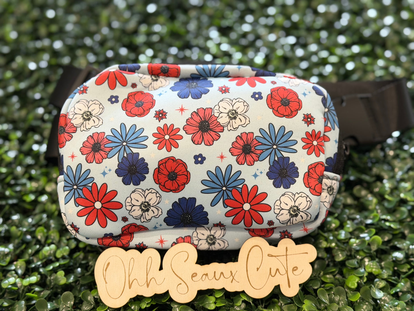 Patriotic Flowers Neoprene Belt Bag