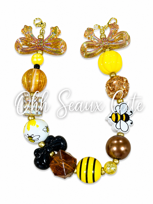 9” Honeybee 7 Hat Chain